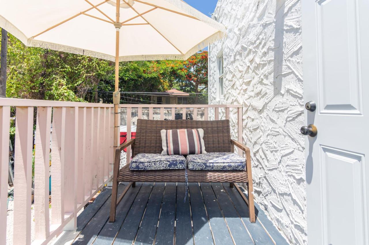 1 Bedroom Apartment With Balcony Miami - Heart Of Downtown Exteriör bild