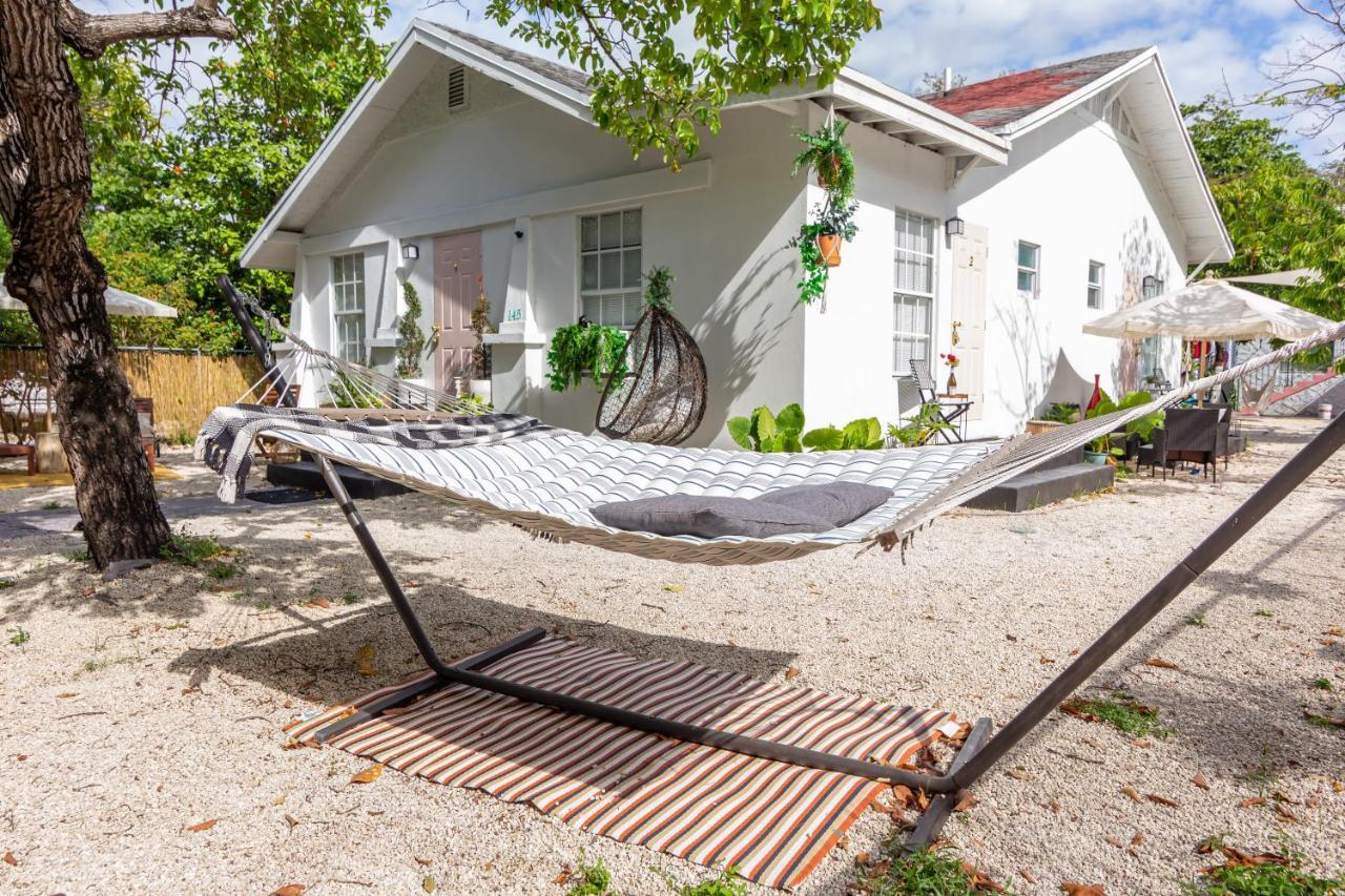 1 Bedroom Apartment With Balcony Miami - Heart Of Downtown Exteriör bild